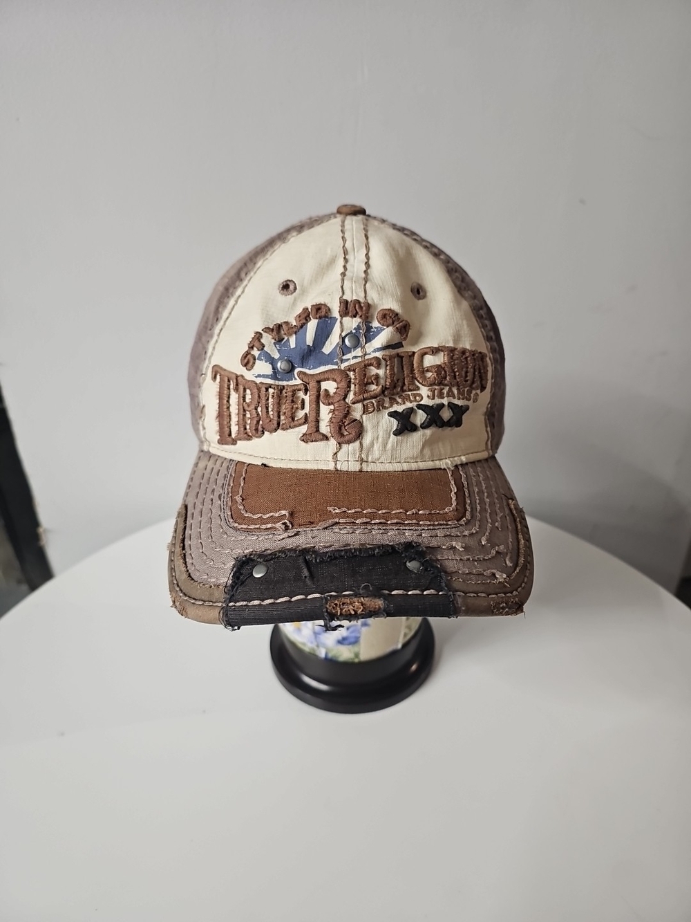 True Religion Embroidered Trucker Cap in Cream & Brown